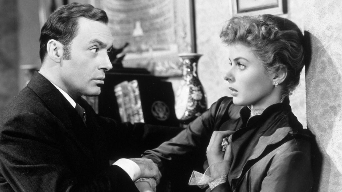 Charles Boyer and Ingrid Bergman in a scene of the Gaslight movie.